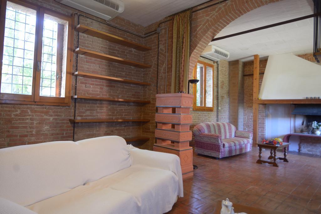 Agriturismo Borgo Del Papa Badia  Exteriér fotografie