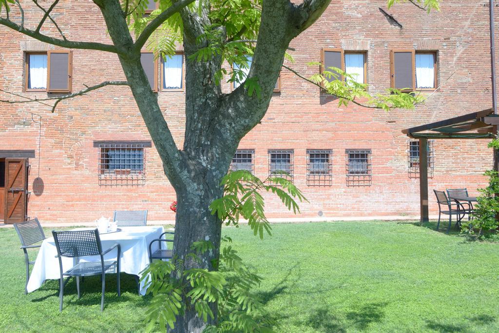 Agriturismo Borgo Del Papa Badia  Exteriér fotografie
