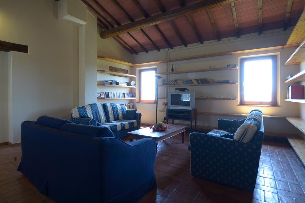 Agriturismo Borgo Del Papa Badia  Exteriér fotografie
